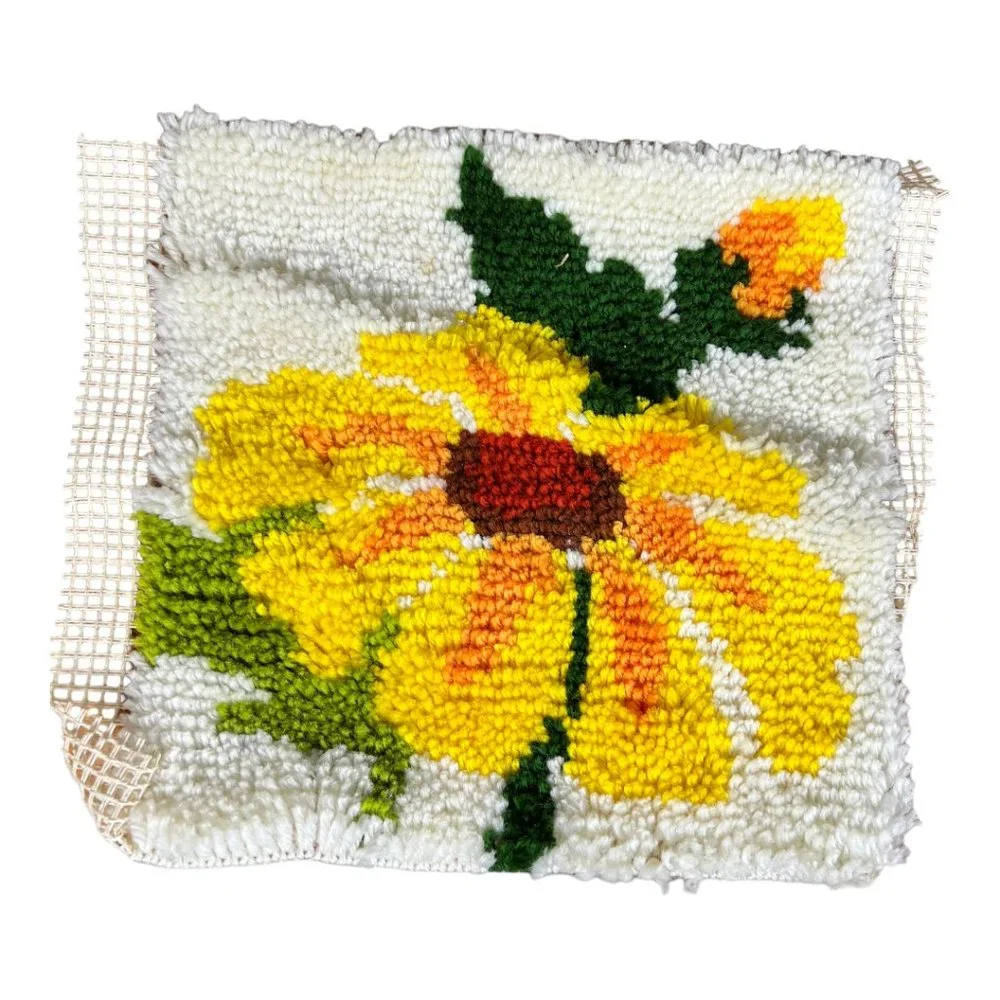 Sunflower‎ Latch Hook Pillow Cover